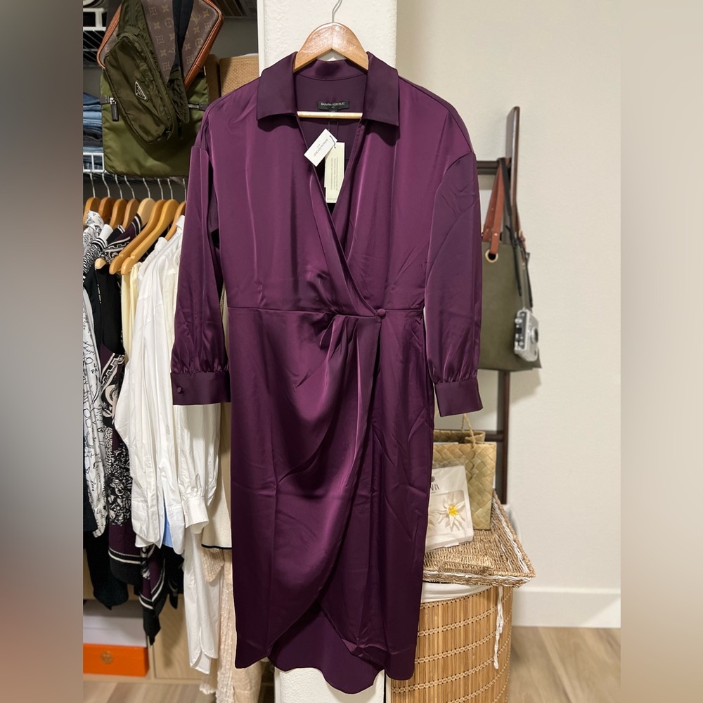 BANANA REPUBLIC Plum Wrap Dress